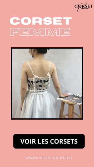 CORSET ANCIEN DE STYLE RENAISSANCE À LACETS